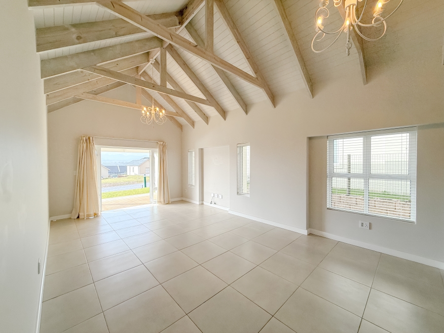 2 Bedroom Property for Sale in Baron View Western Cape